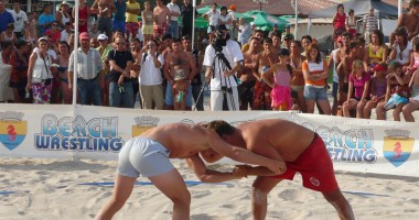 Stire din Sport : Naționalele de wrestling-beach, la Mangalia