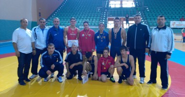 Stire din Sport : Luptătorii constănțeni, cei mai tehnici la Campionatul Național