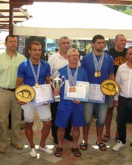 Jos pălăria în fața campionilor mondiali de wrestling-beach! - 2