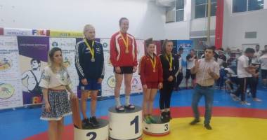 Galerie foto. Luptătorii constănțeni, spectacol total la Campionatele Internaționale de la București - 3