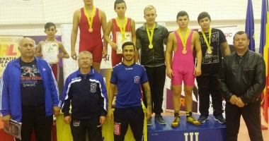 Stire din Sport : Luptătorii constănțeni, pe podium la Naționalele de la Botoșani