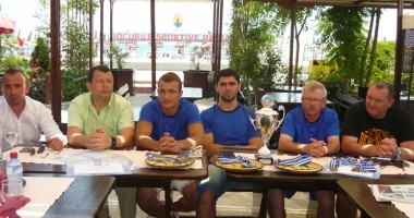 Jos pălăria în fața campionilor mondiali de wrestling-beach! - 3