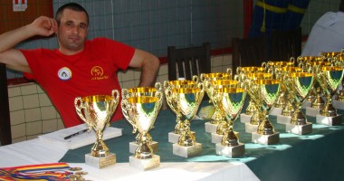 Cu ochii pe "lupii tineri" - 4