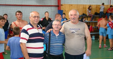 Cu ochii pe "lupii tineri" - 6