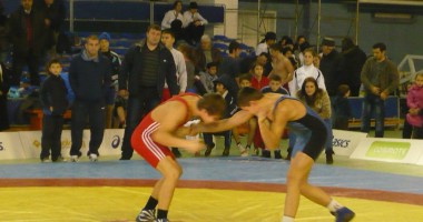 Luptătorii au făcut spectacol la Cupa Fulgilor de Nea. GALERIE FOTO - 3