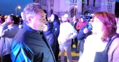 Galerie FOTO / PUSL Constanța își prezintă proiectele și candidații la alegerile din 9 iunie, pe scena din Piața Ovidiu - 5