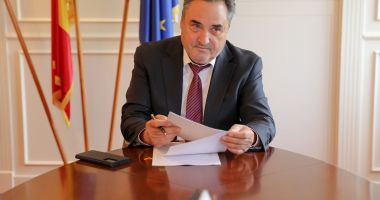 Stire din Politică-Administrație : Preşedintele CJC, Mihai Lupu, prezent la Congresul Central-European al Gazelor Naturale