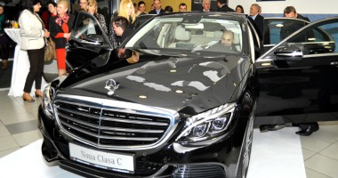 Stire din Economie : Noi modele Mercedes-Benz în showroom-ul Țiriac Auto! Galerie Foto