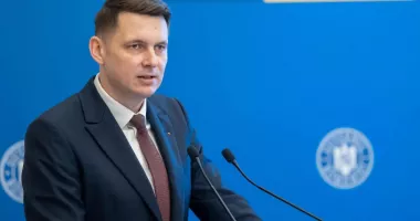 Stire din Politică-Administrație : Mircea Abrudean: Nu cred că stabilește PSD ce face PNL cu premierul