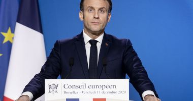 Stire din Actualitate : Emmanuel Macron acuză Rusia de destabilizarea Caucazului