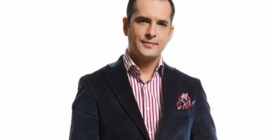 Stire din Diverse : Casa lui Mădălin Ionescu, spartă și golită de bunuri