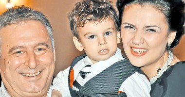 Stire din Monden : Mădălin Voicu, tată pentru a cincea oară