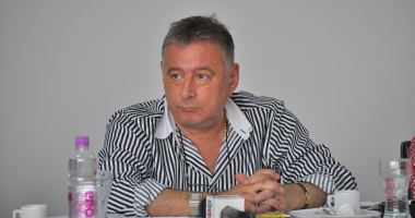 Stire din Politică-Administrație : Deputatul Colegiul 10 din Constanța, Mădălin Voicu, trimis în judecată de DNA