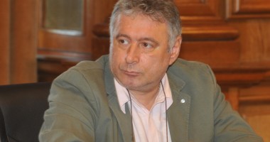 Stire din Politică-Administrație : Deputatul Mădălin Voicu pledează pentru unitatea romilor
