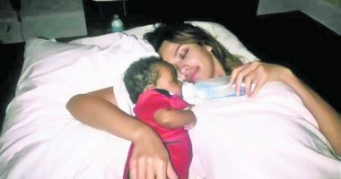 Stire din Monden : Mădălina Ghenea și-a vizitat fiul adoptat