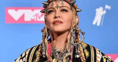 Stire din Actualitate : Madonna îşi reprogramează concertele din cadrul turneului „The Celebration Tour'”