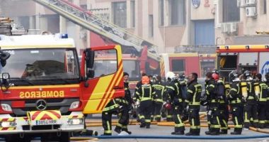 Stire din Actualitate : Patru morți și mai mulți răniți după ce un imobil s-a prăbușit în centrul Madridului