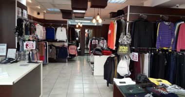 Stire din Social : SE ÎNCHID MAGAZINELE DIN MALL-URI. CE SE ÎNTAMPLĂ CU ANGAJAȚII