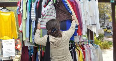 Constănțenii dau buluc în magazinele second-hand! - 4