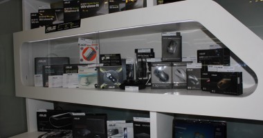 S-a deschis la Constanța magazinul GMB Asus Store - 8