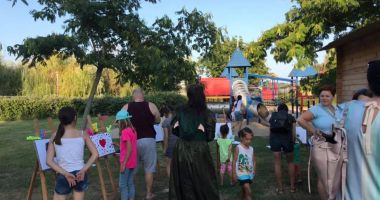 Stire din Cultură-Educație : Magia "Hip Hip Zbumzzi - Caravana Zbumzzi" ajunge în parcul de la Gară