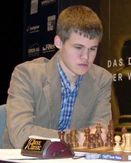 Stire din Monden : Povestea incredibilă a geniului Carlsen