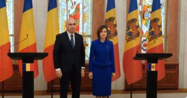 Stire din Actualitate : Prim-ministrul Ilie Bolojan: Felicit din inimă cetăţenii Republicii Moldova pentru mobilizarea exemplară la alegerile parlamentare