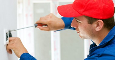 Stire din Social : Mai multe străzi din Constanța, fără curent electric