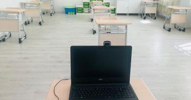 Mâine se redeschid școlile. Mai mult de jumătate din elevi au anunțat că vor veni la pregătire - 2