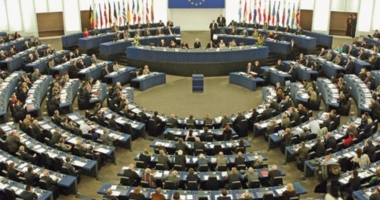 Stire din Economie : Mâine va fi aleasă conducerea Parlamentului European