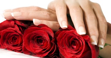 Stire din Diverse : Cinci trucuri ca să ai întotdeauna mâini perfect îngrijite