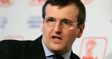 Stire din Politică-Administrație : "Mă înscriu în Partidul Mișcarea Populară"