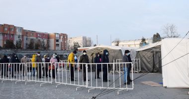 Stire din Social : Mai puţin de 5% din profesorii constănţeni, vaccinaţi împotriva COVID-19