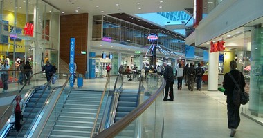 Stire din Eveniment : PREMIERĂ / Ziua Armatei Române sărbătorită în… mall-uri