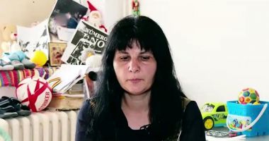 Stire din Social : Caz revoltător! O mamă a rămas fără copil, după o vizită la doctor. Băiețelul a fost luat forțat în plasament