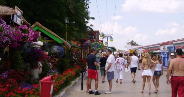 Stire din Eveniment : Pe urmele evaziunii fiscale  din turism