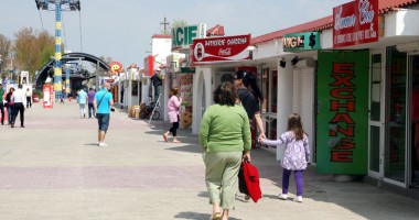 Stire din Economie : Recomandări pentru evitarea apariției toxiinfecțiilor alimentare în perioadele caniculare