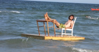 Iată cum te poți "caza" ieftin la MAMAIA! - 1