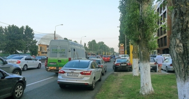 CONSTANȚA, PARALIZATĂ! Toate bulevardele orașului, sufocate de valul de turiști - 5