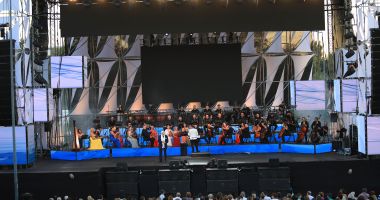 Stire din Cultură-Educație : Festivalul Național de Muzică Ușoară “MAMAIA” - reper artistic de prim rang al destinației Mamaia Constanța