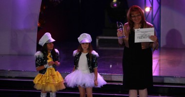 Melodia "COPII DE CRISTAL" a primit premiul acordat de HISTRIA GROUP INTERNATIONAL - 4