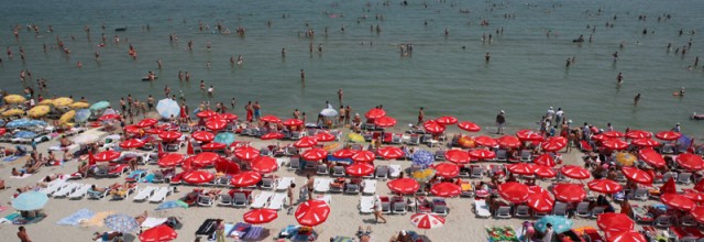 Stire din Diverse : Primul week-end cu adevărat aglomerat și… încins tare!