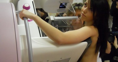 Stire din Sănătate : Cancerul de sân, cea mai răspândită formă de cancer