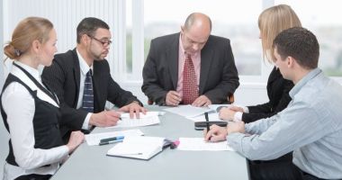Stire din Economie : Managerii privesc cu încredere viitorul pe termen scurt al economiei