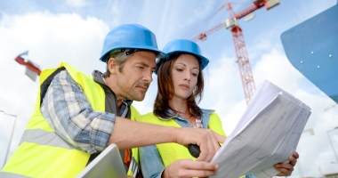 Stire din Economie : Managerii pariază pe creșterea economică în următoarele trei luni