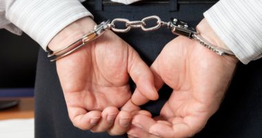 Stire din Eveniment : Hoți condamnați la închisoare, prinși de polițiști