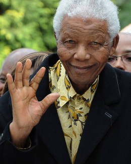Stire din Actualitate : Mandela se simte mult mai bine