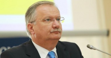 Stire din Politică-Administrație : Ioan Mang, ministrul Educație, și-a dat demisia