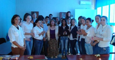 Stire din Cultură-Educație : Descoperirea Dobrogei continuă la Mangalia