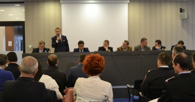 Stire din Politică-Administrație : Primăria Mangalia va supraimpozita clădirile rămase în paragină